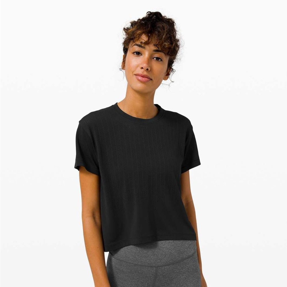 Lululemon Train To Be Short Sleeve Black - Picture 5 of 5